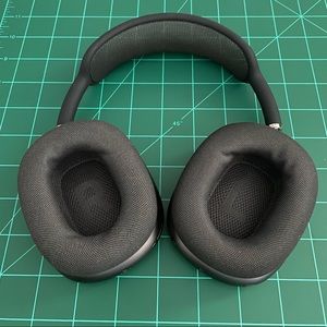 🎉LIKE NEW Space Grey Apple AirPods Max active noise cancelation